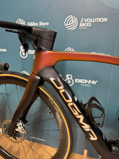 Pinarello Dogma F Red E1 AXS 12v Größe 51,5 - Gebraucht