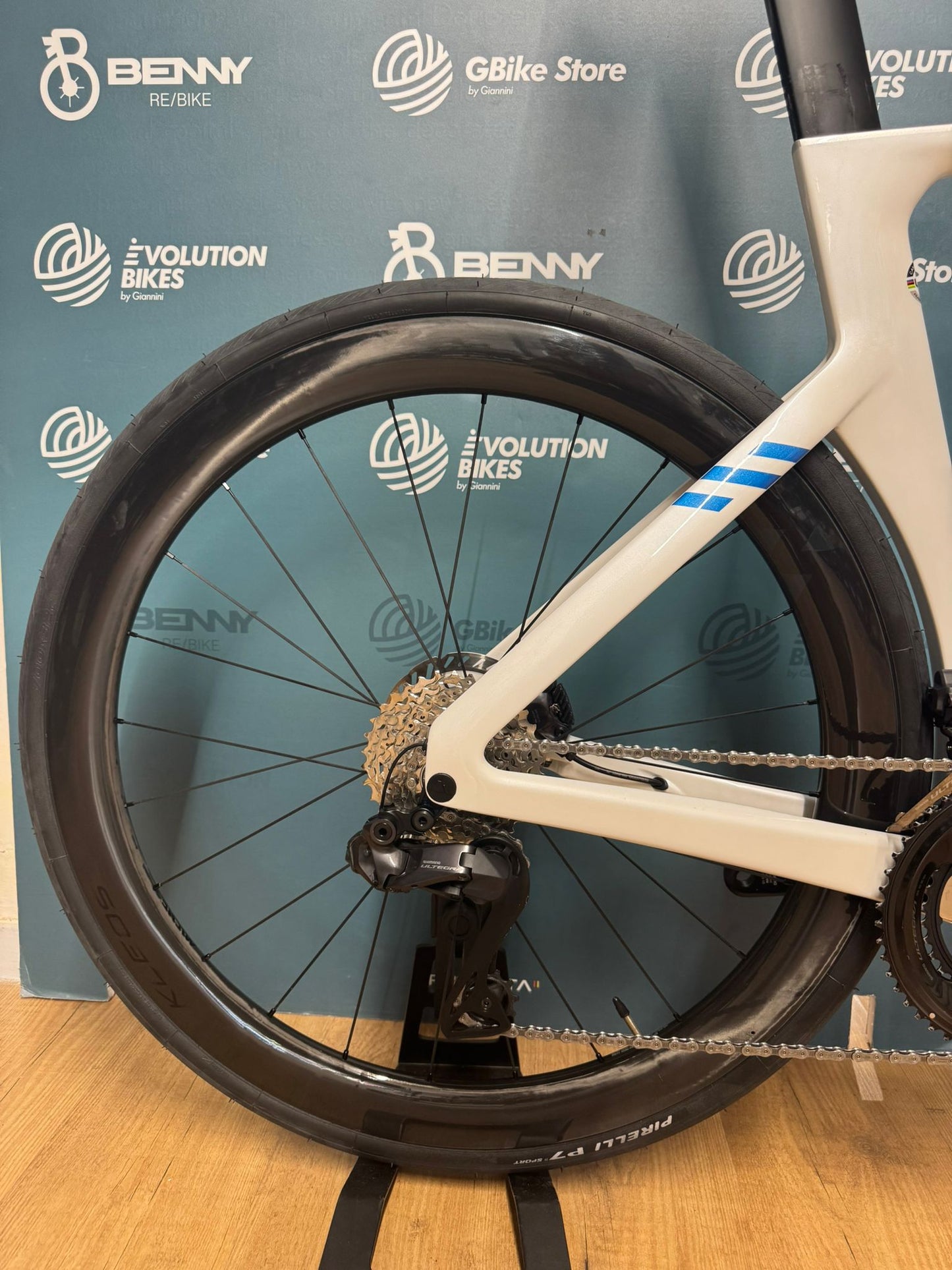 Rozmiar Canyon Aeroad CF SLX 8 M - Używany