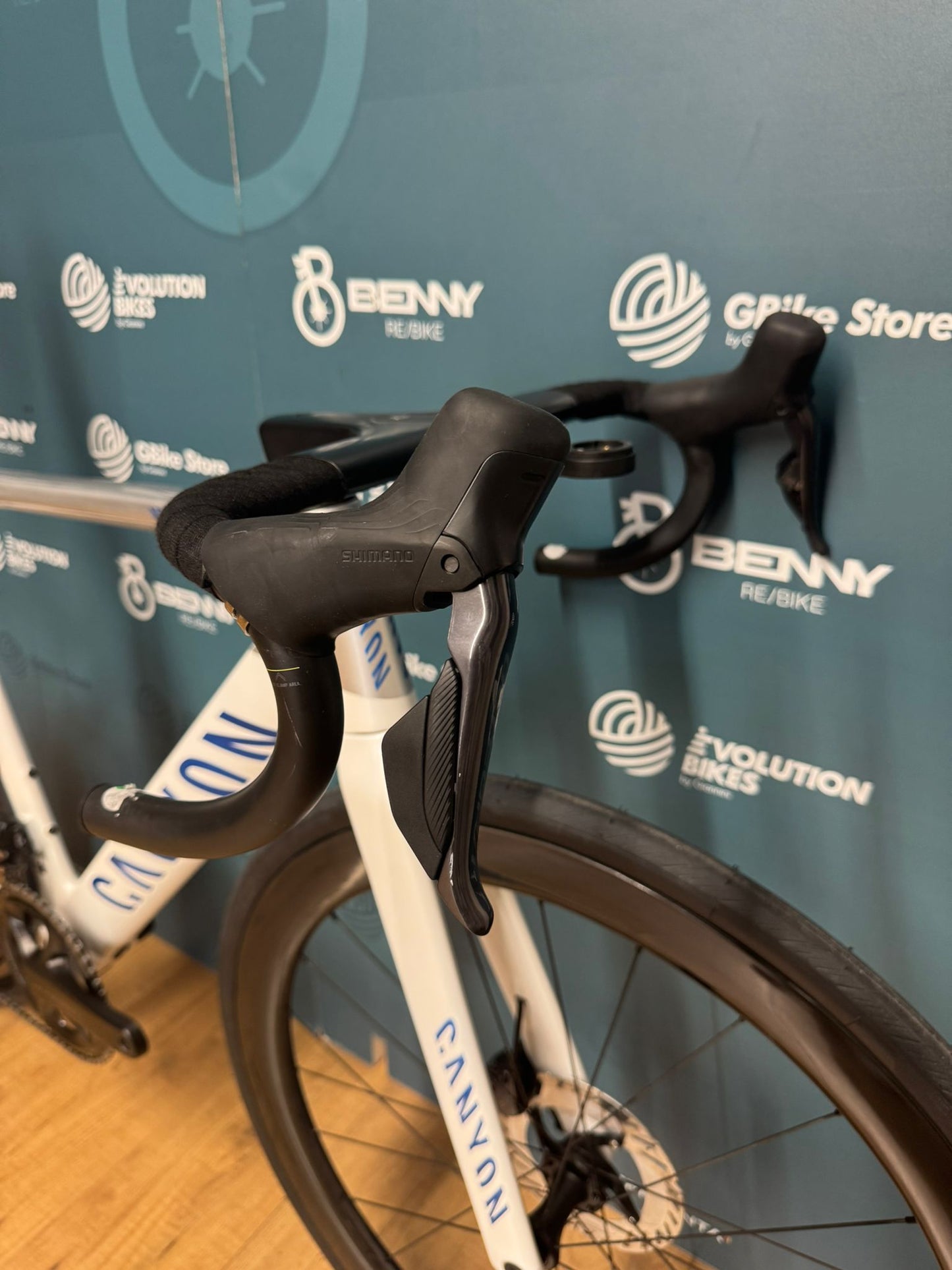 Rozmiar Canyon Aeroad CF SLX 8 M - Używany