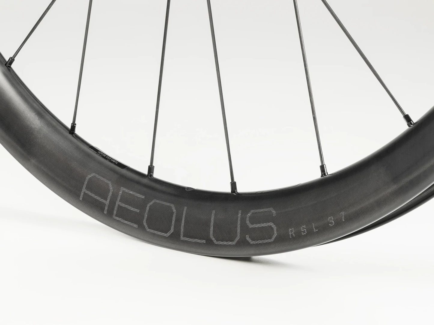 BonTrager Aeolus RSL 37 TLR Disc rear wheel